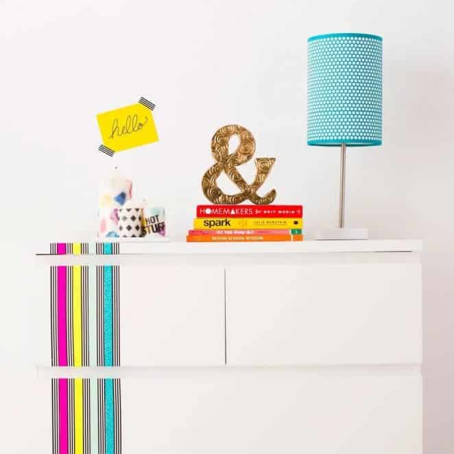 Du masking tape pour relooker un meuble
